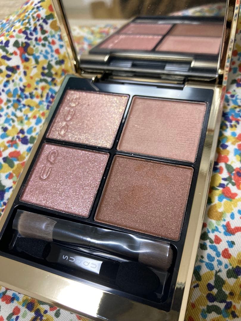 SUQQU SIGNATURE EYES 152 アイシャドウパレット囁咲