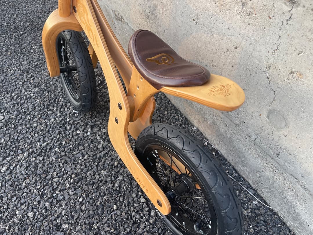 EARLYRIDER LITE 幼児用木製キックバイク