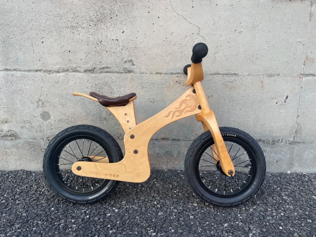 EARLYRIDER LITE 幼児用木製キックバイク