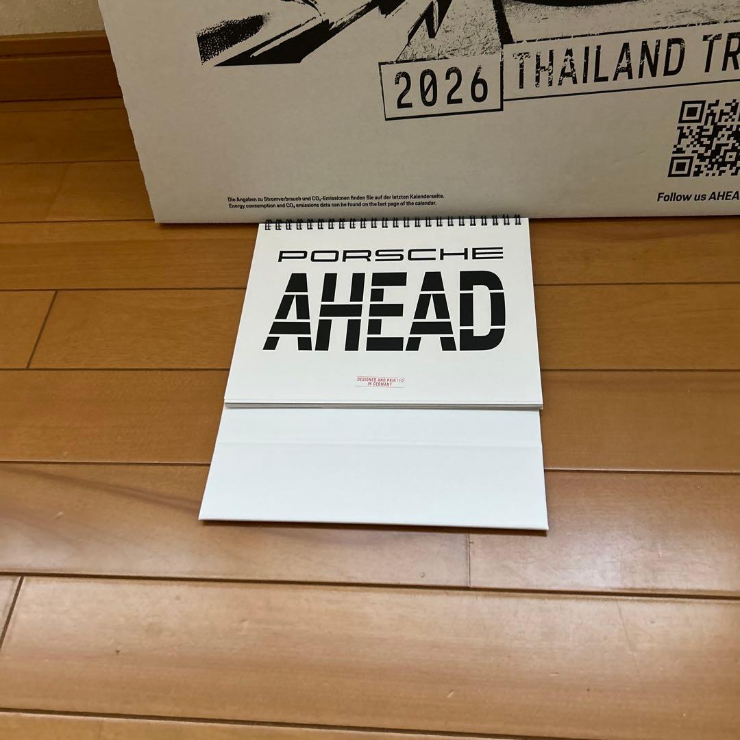 Porsche AHEAD 2026 壁掛けカレンダー　卓上カレンダー　2種