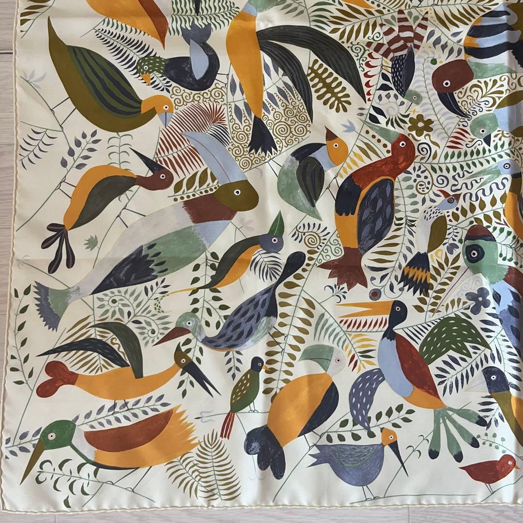 【極美品】HERMES エルメス カレ90 鳥たちの舞踏会 スカーフ 鳥柄 希少