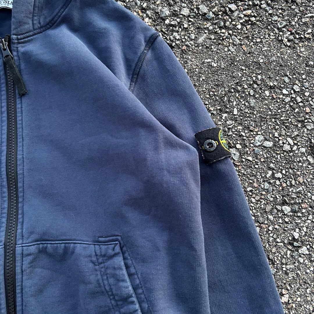 stone  zip hoodie ストーンアイランド ネイビー