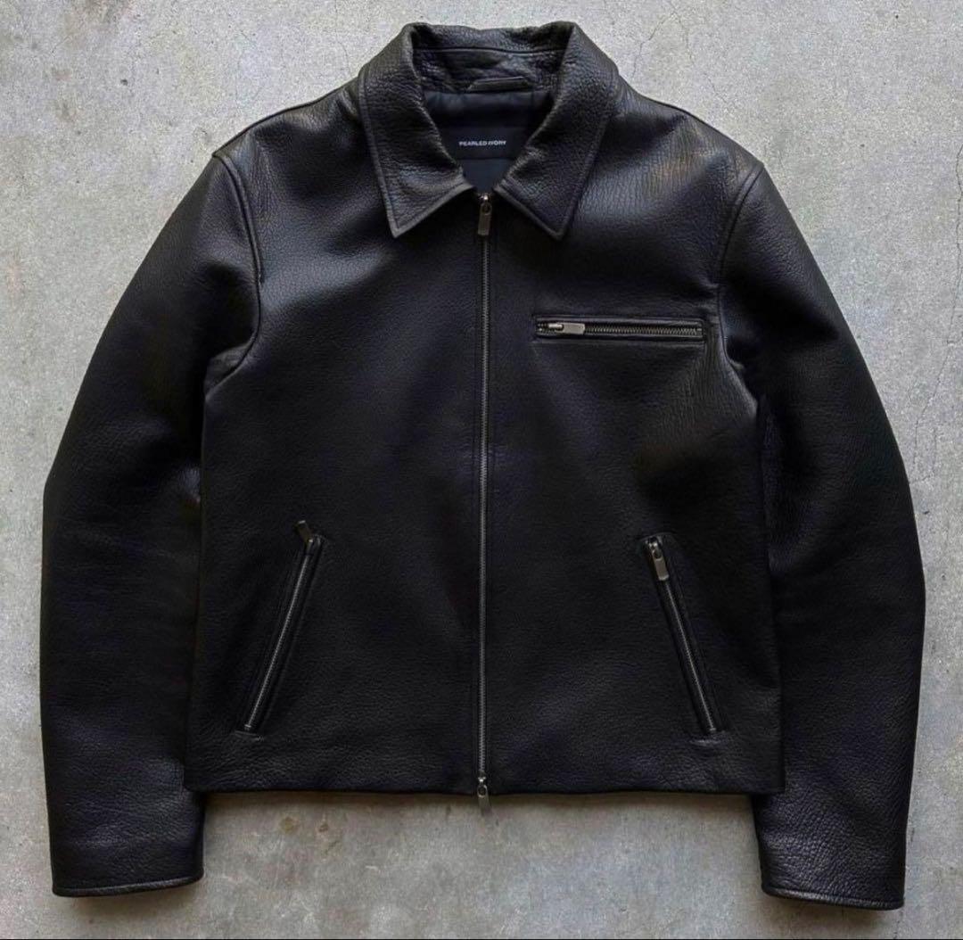 希少 PEARLED IVORY LEATHER BLOUSON JACKET