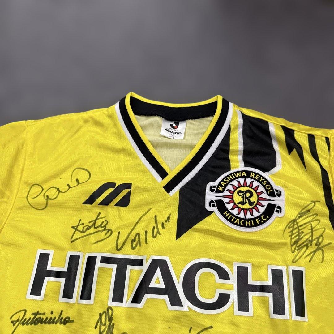 プ*ー様 レア　柏レイソルユニフォーム　Jリーグ HITACHI 選手サイン入り