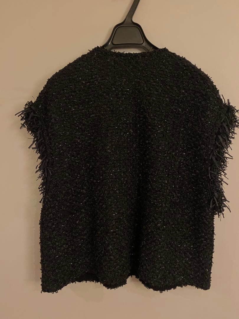 UNITED ARROWS フリンジ付き黒ベスト