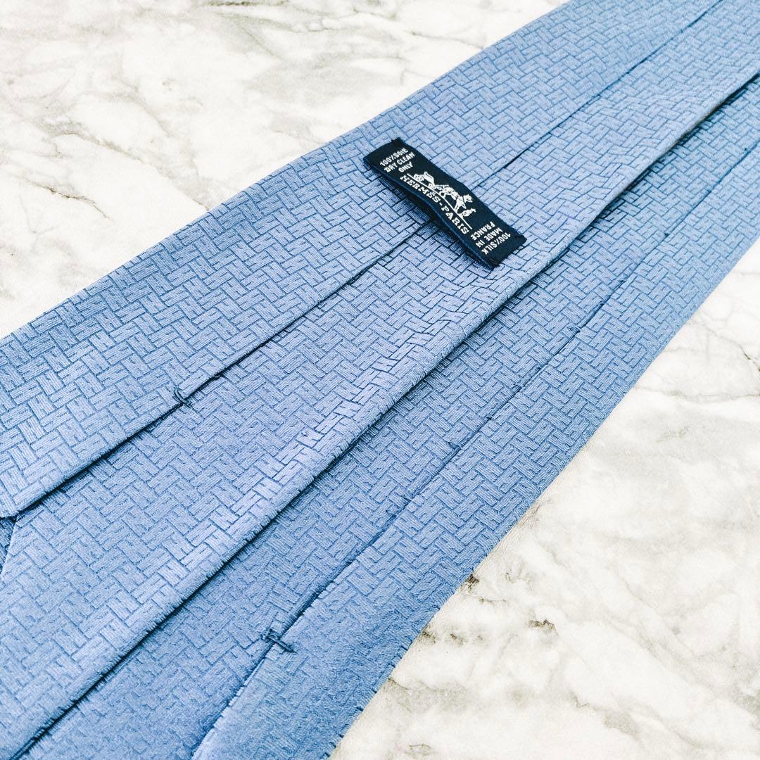 ✨極美品✨HERMES ファソネ　H柄 テクスチャー　ブルー　ネクタイ