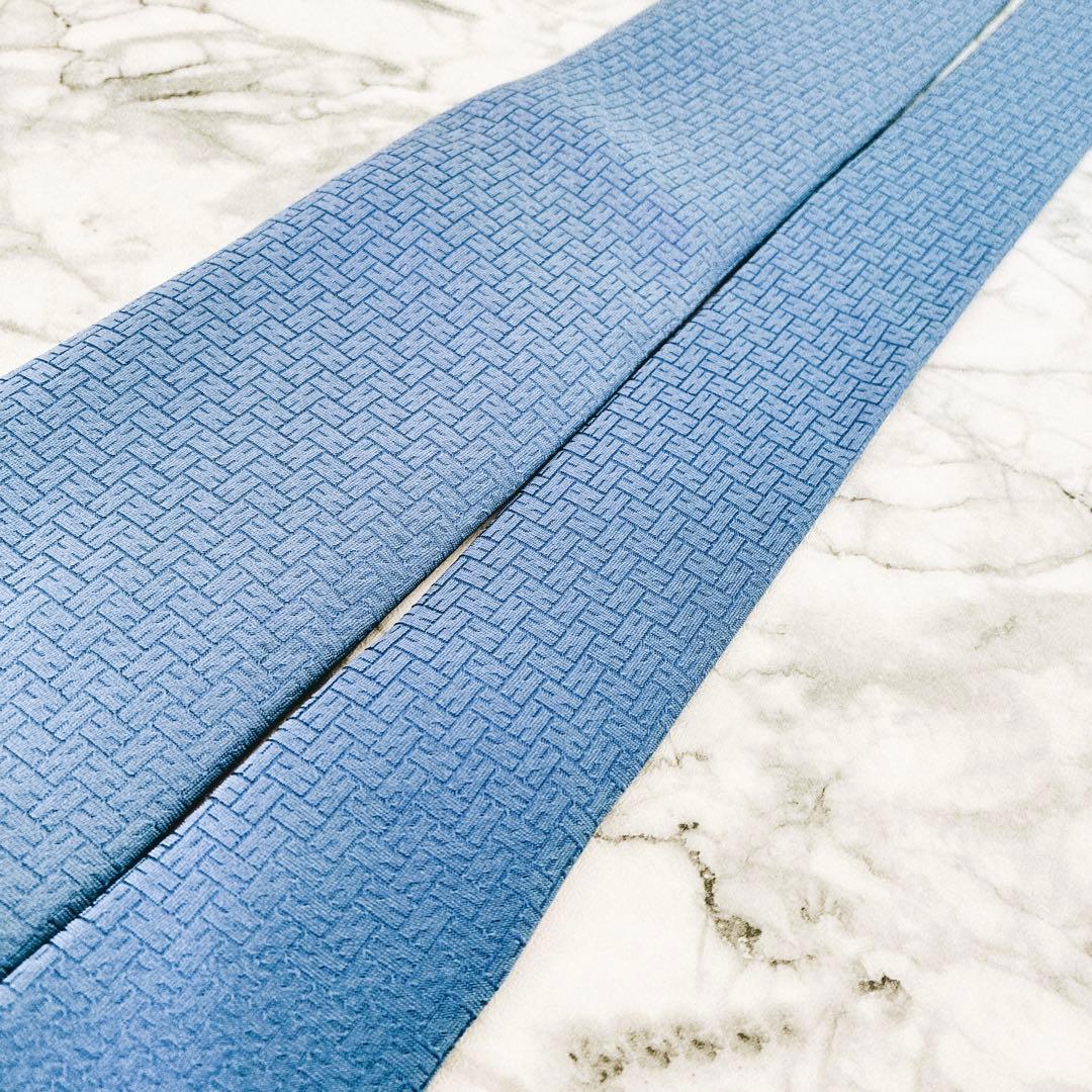 ✨極美品✨HERMES ファソネ　H柄 テクスチャー　ブルー　ネクタイ