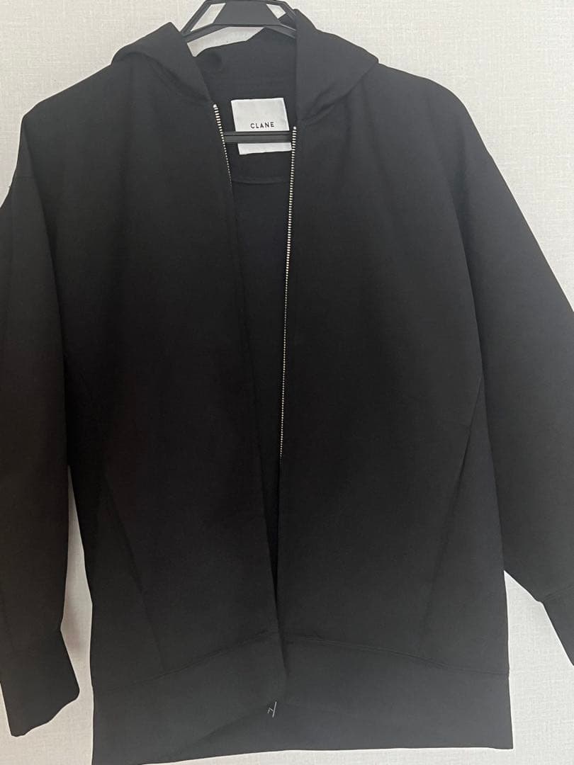 専用出品　CLANE パーカー