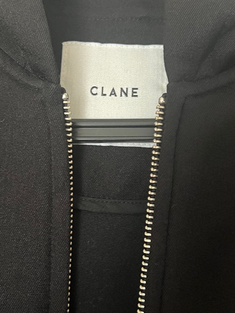 専用出品　CLANE パーカー
