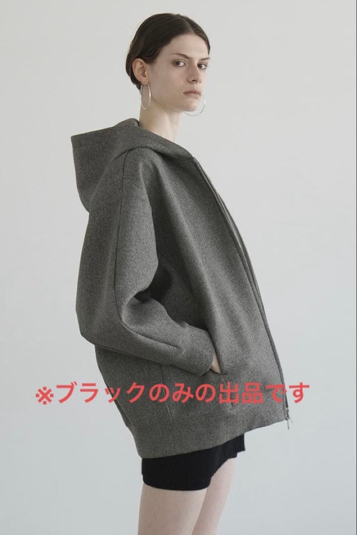 専用出品　CLANE パーカー