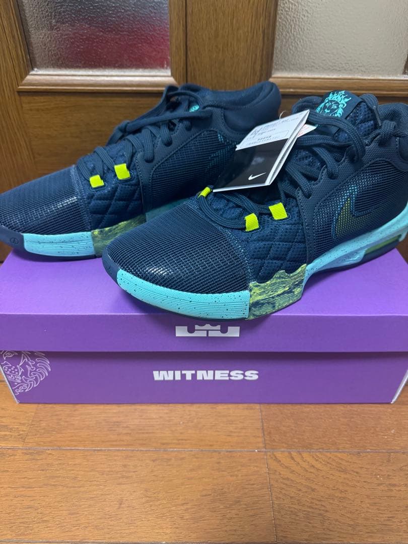 NIKE LEBRON WITNESS VIIIバスケットボールシューズ