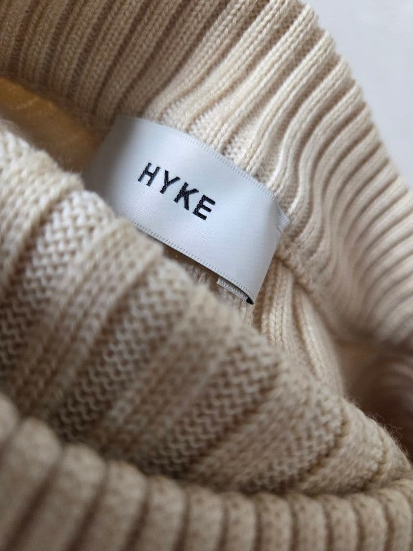 u*d様 HYKE COMMAND SWEATER PONCHO コマンド セー