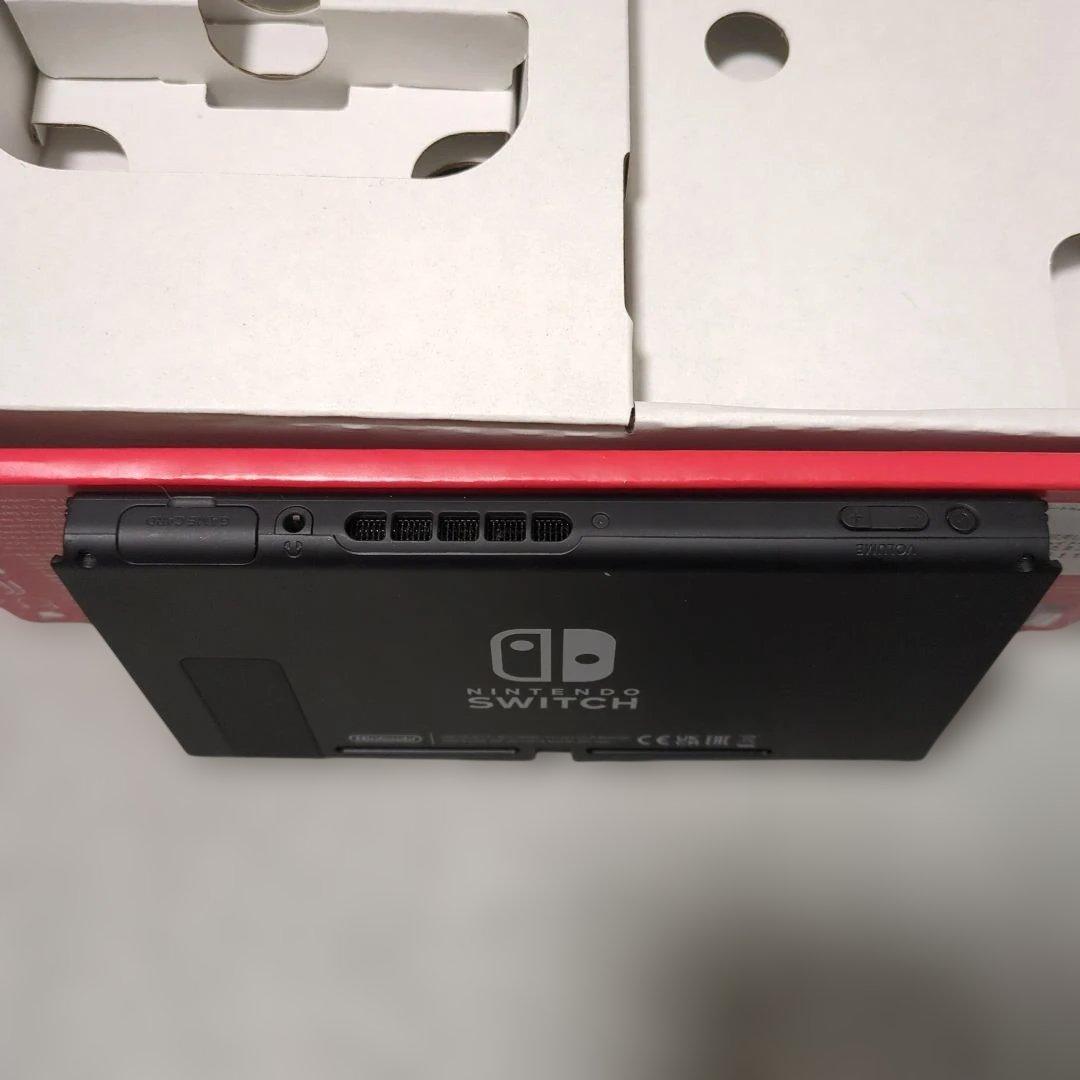 Nintendo Switch 本体のみ（ジョイコンなし）