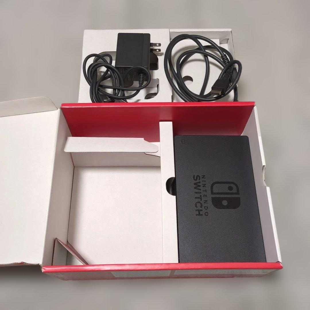 Nintendo Switch 本体のみ（ジョイコンなし）