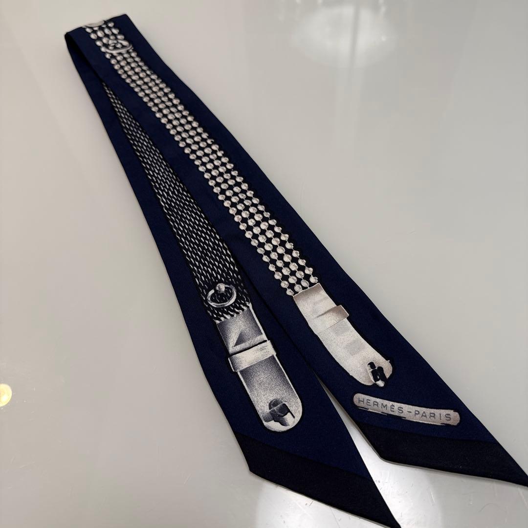 HERMES エルメス ツイリー LE TRESOR DE MEDOR ネイビー