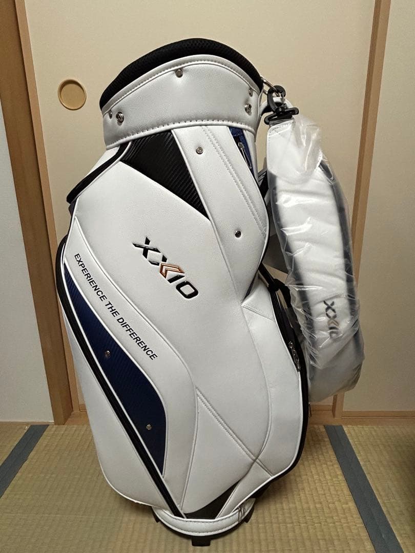 XXIO キャディバッグ 9.5インチ 超軽量