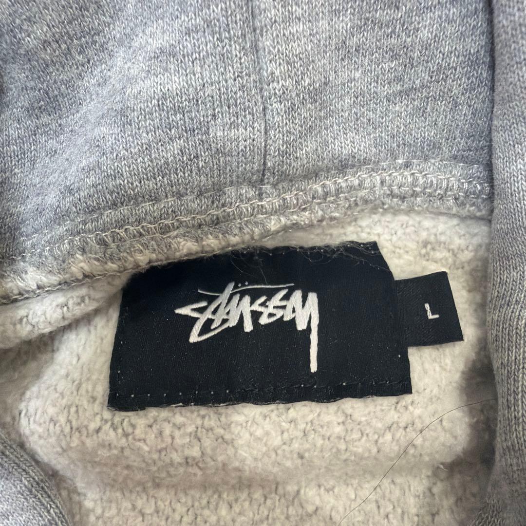 Stüssy グレー フーディ Lサイズ