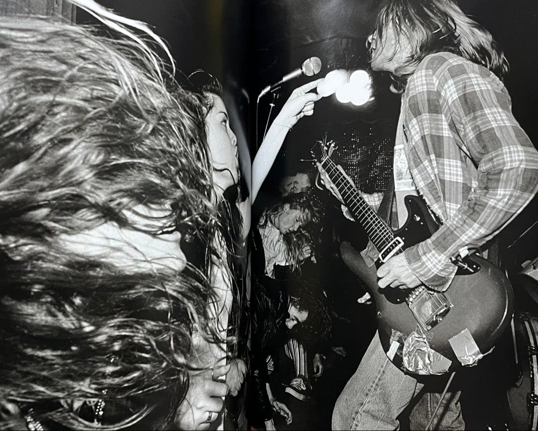 洋書 Charles Peterson Touch Me I'm Sick写真集