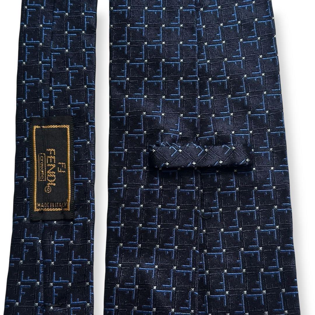 美品✨FENDI ネクタイ　ズッカ柄　FFロゴ　ジャガード　かっこいい　【A】