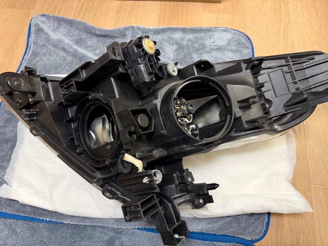 フェアレディZ Z34 前期型ヘッドライト　左右