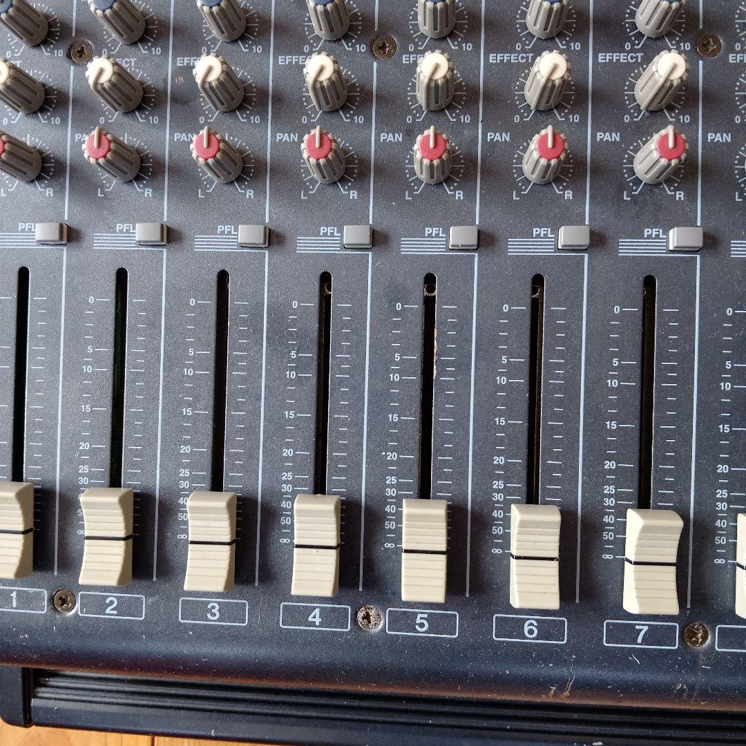 ヤマハ EMX 3000 パワードミキサー