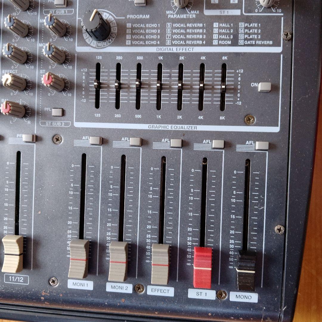 ヤマハ EMX 3000 パワードミキサー