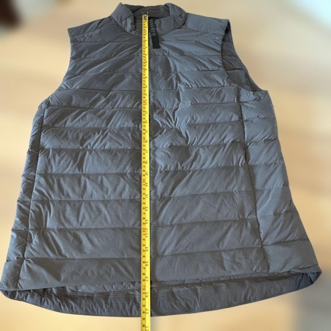 明日まで新品半額以下！LuLulemon Lサイズ グレー 着やすい！軽い！