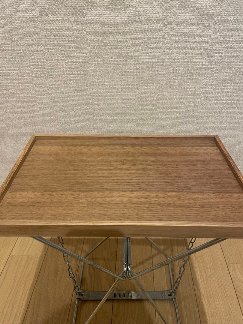 【中古】Universal Stool - Silver & Wood Tray