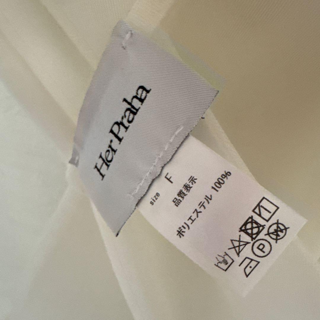 litmus her praha ハープラハ　リボン　ハーネス　白　ビスチェ