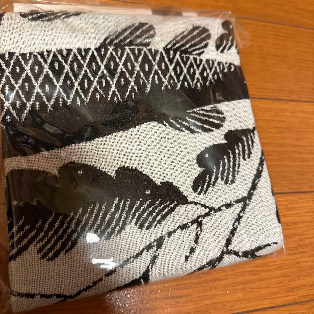 lapuan kankurit 鹿児島 睦　ハンドタオル