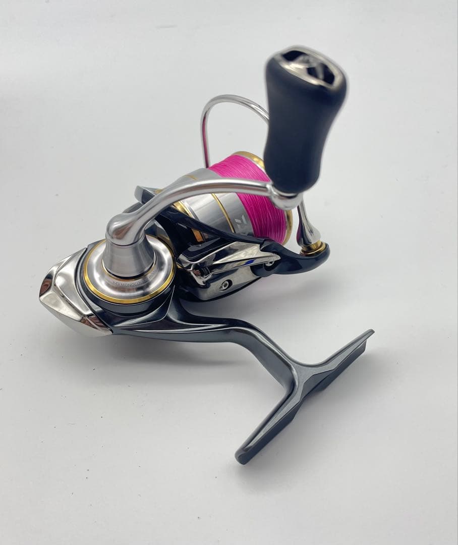 美品 Daiwa 20ルビアス LUVIAS FC LT2500S-XH