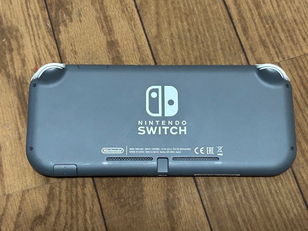 し*ば様 Nintendo Switch Lite グレー ケース付き　初期化済
