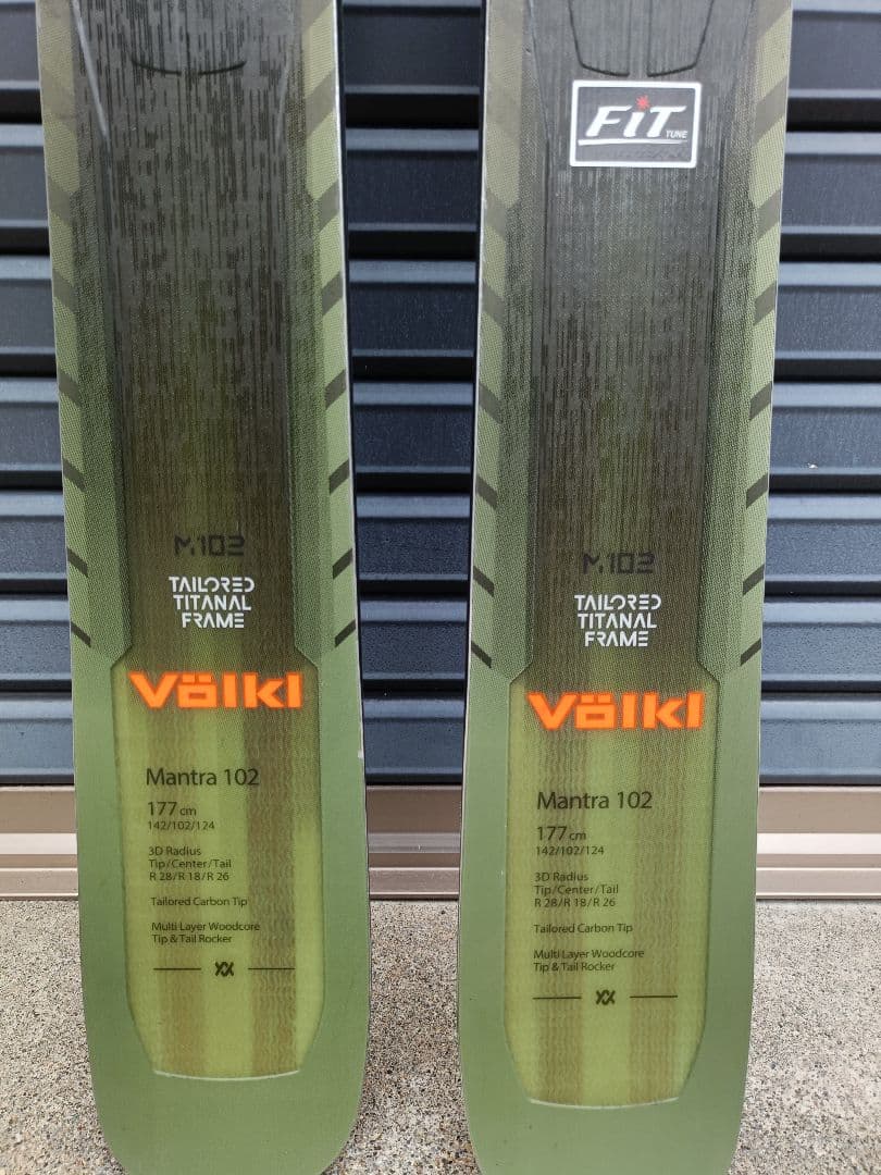 Völkl Mantra 102 177cm スキー板