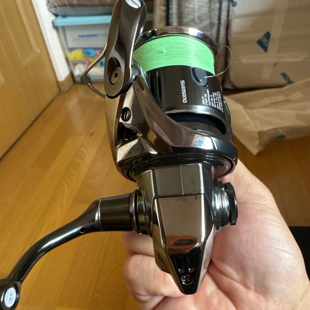 SHIMANO Stella C2000S リール