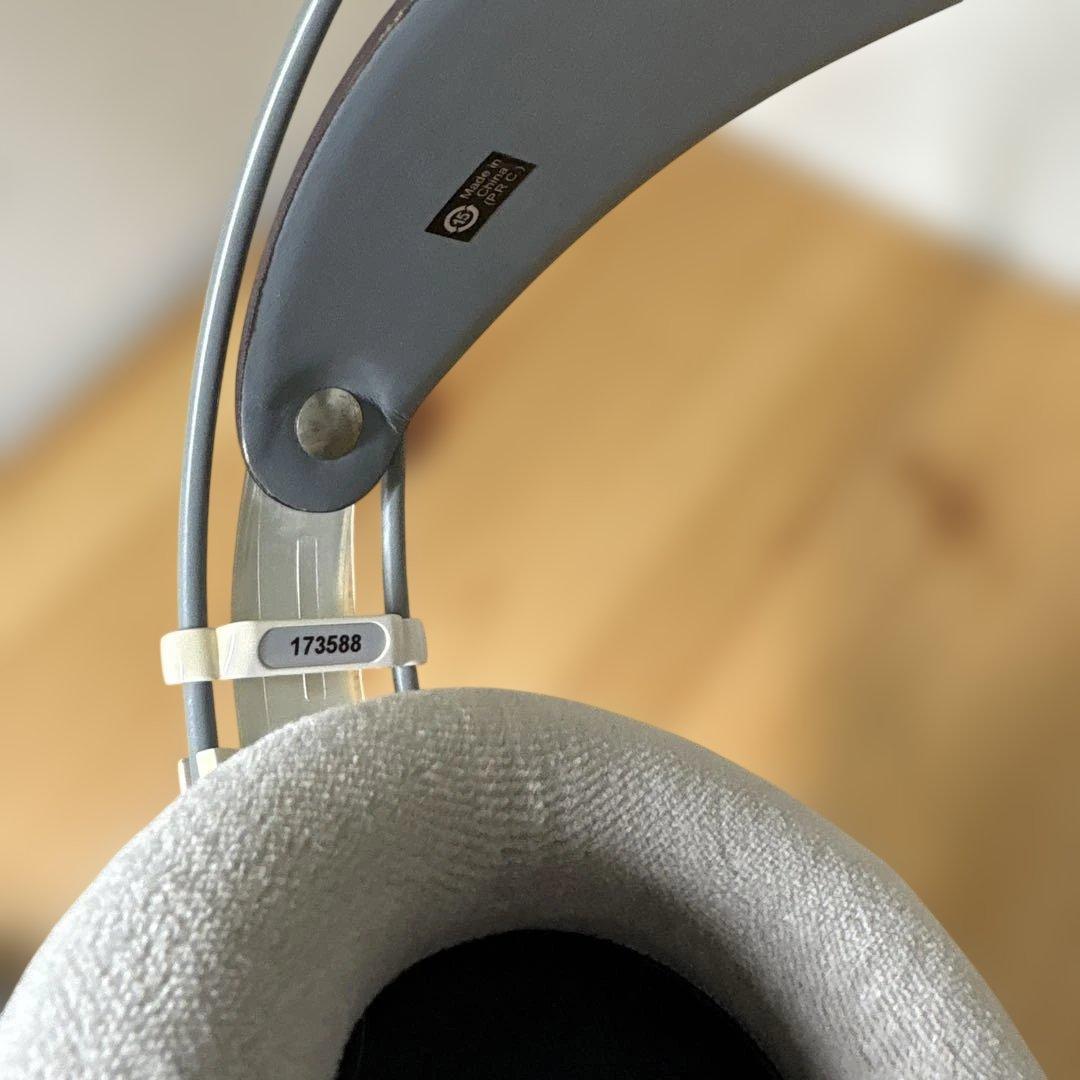 AKG K701 モニターヘッドホン