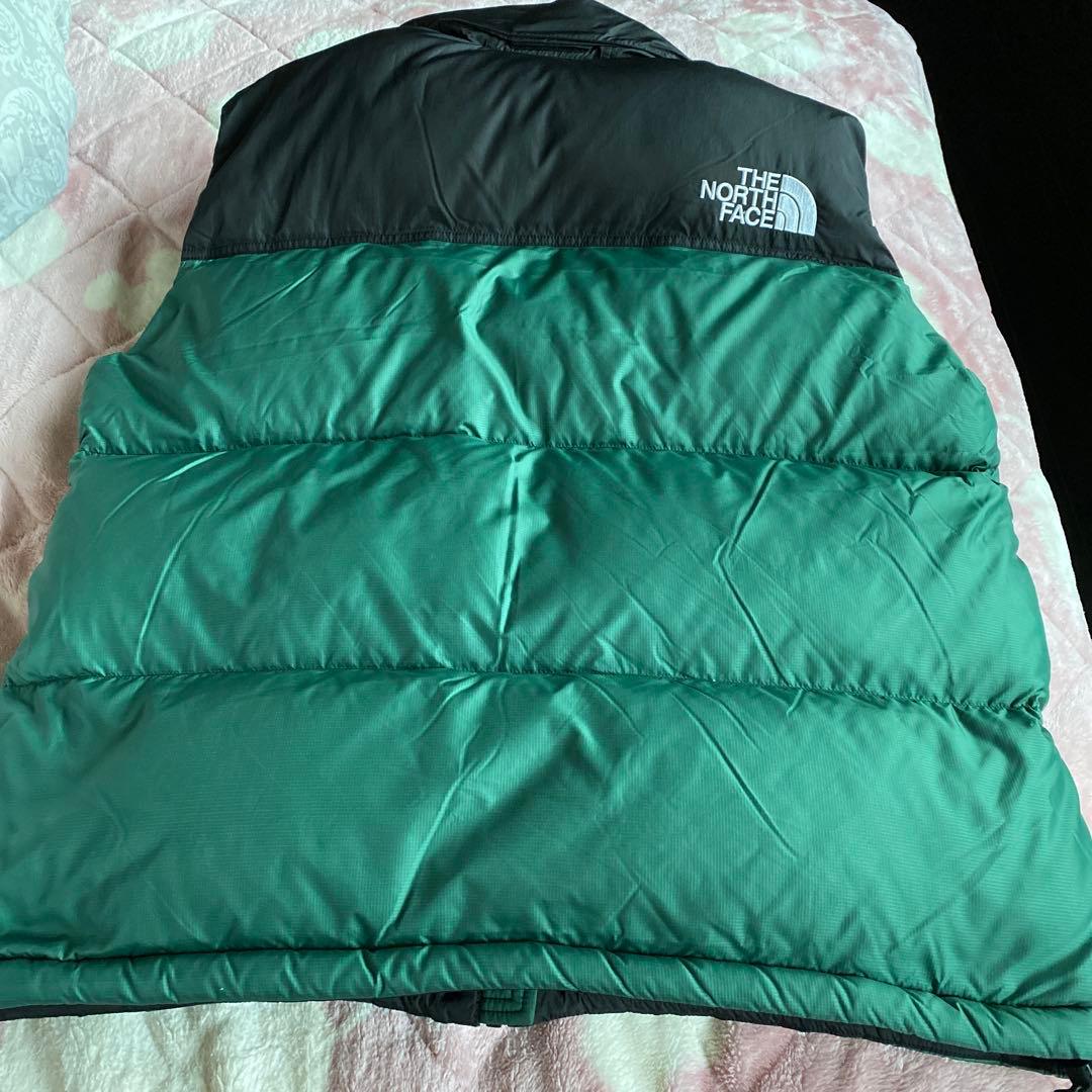 THE NORTH FACEノースフェイスヌプシベスト　ダウンベスト　グリーン