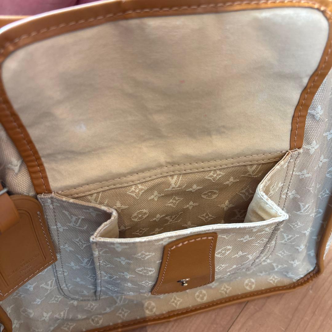 LOUIS VUITTONのハンドバック