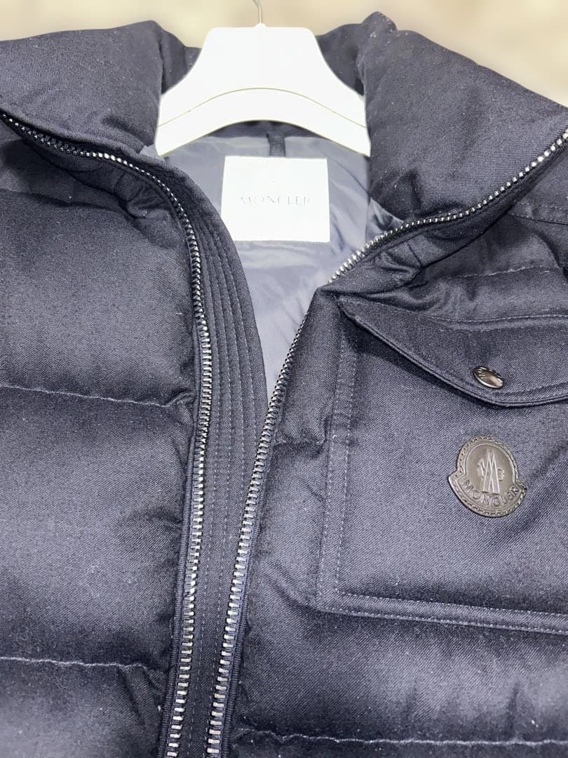 ［価格変更］Moncler ネイビー ダウンベスト生地ウール サイズ4（XL-）