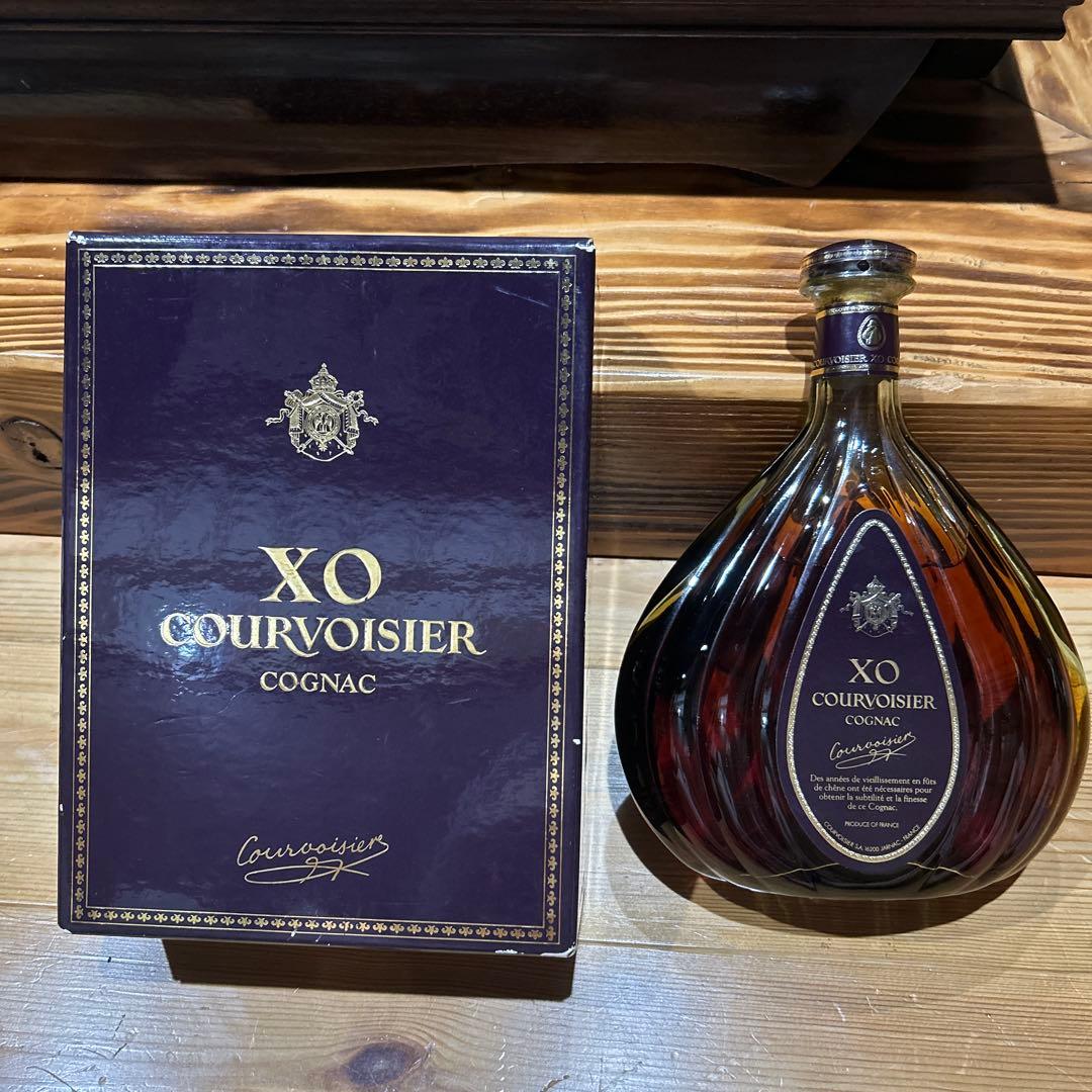 【未開栓・美品】クルボアジェ XO コニャック 古酒 700ml 40度 箱付き