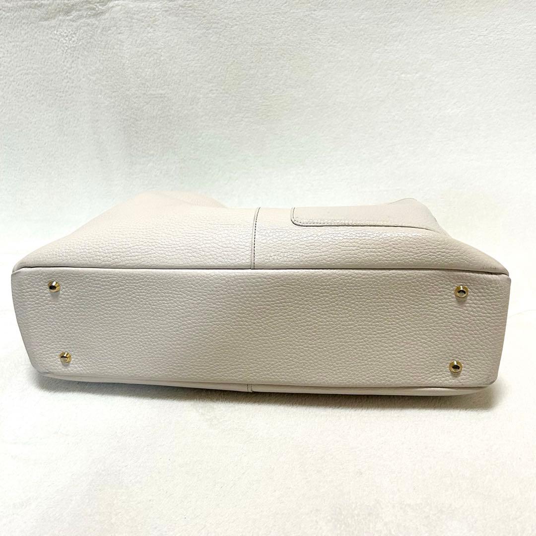 【美品】ATAO アタオ　2wayショルダー　バッグ エルヴィ　オフホワイト
