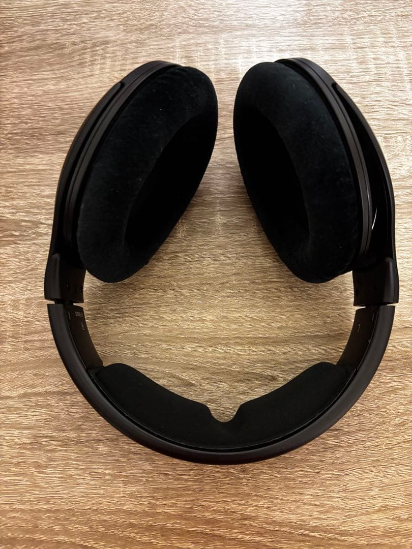 Sennheiser HD 560S ヘッドフォン