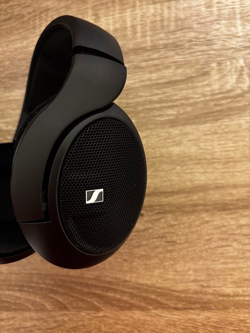 Sennheiser HD 560S ヘッドフォン