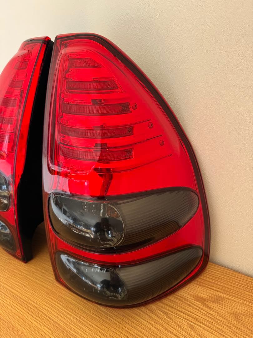 ランドクルーザープラド120 LEDテールライト左右セット ver.2