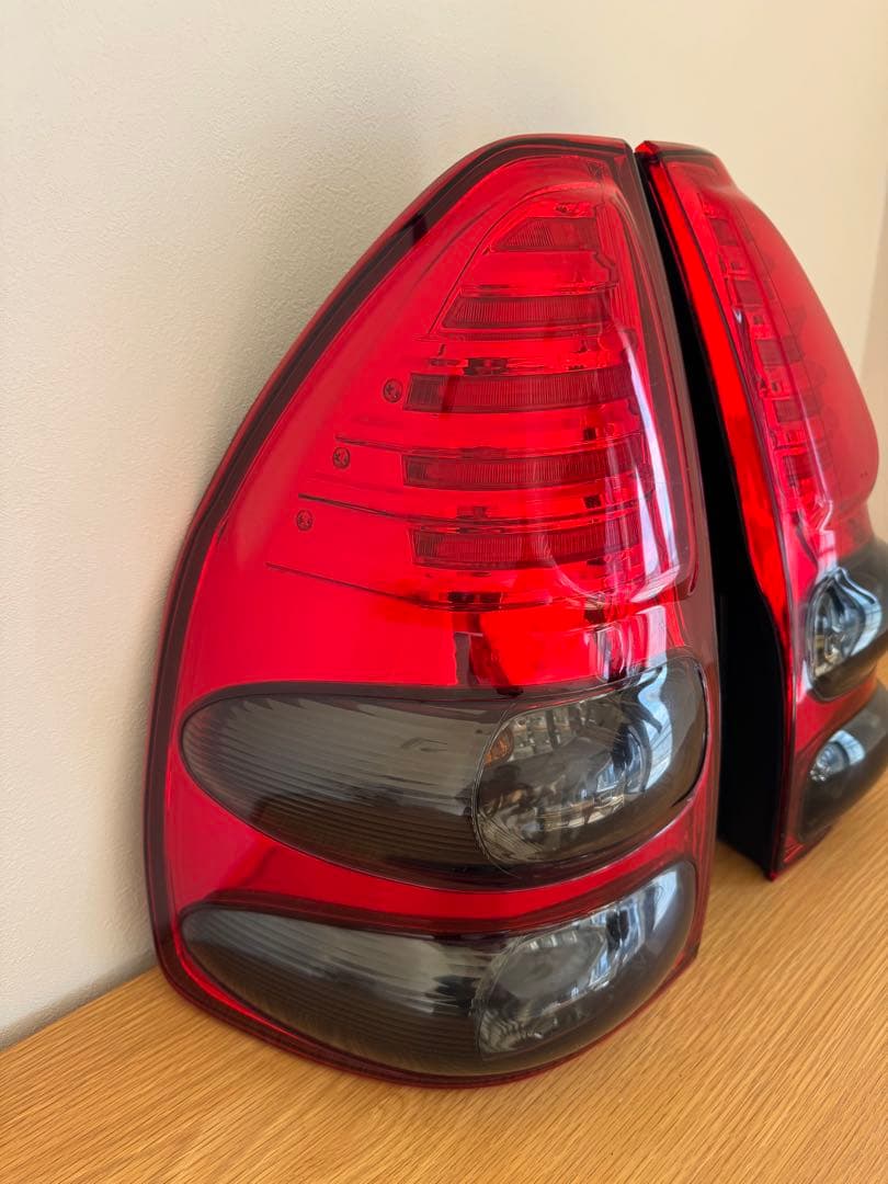 ランドクルーザープラド120 LEDテールライト左右セット ver.2