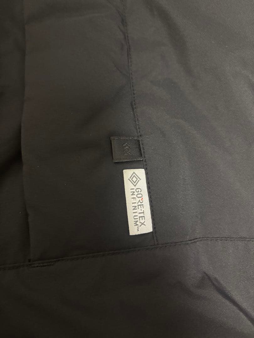 【定価以下】DAIWA PIER39 GORE-TEX DOWN VEST XL