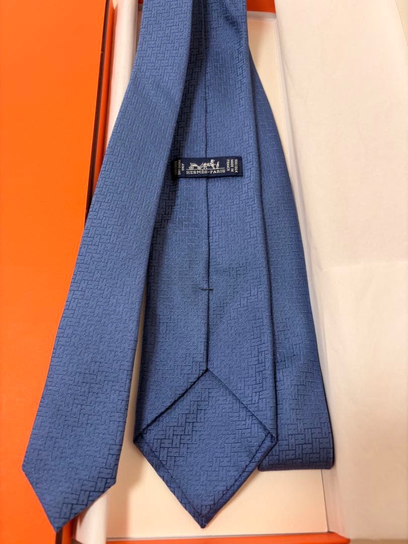 【美品】エルメス ネクタイ　H柄　ブルー　8cm