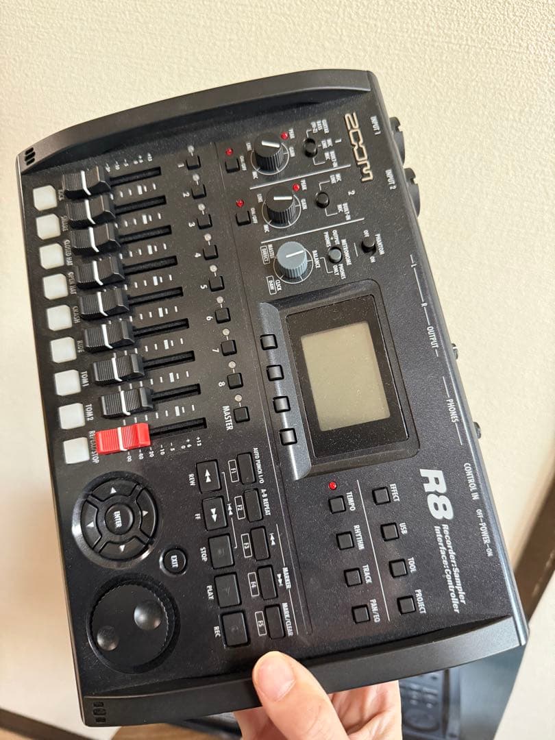 m*u様 動作未確認　ZOOM R8 マルチトラックレコーダー MTR