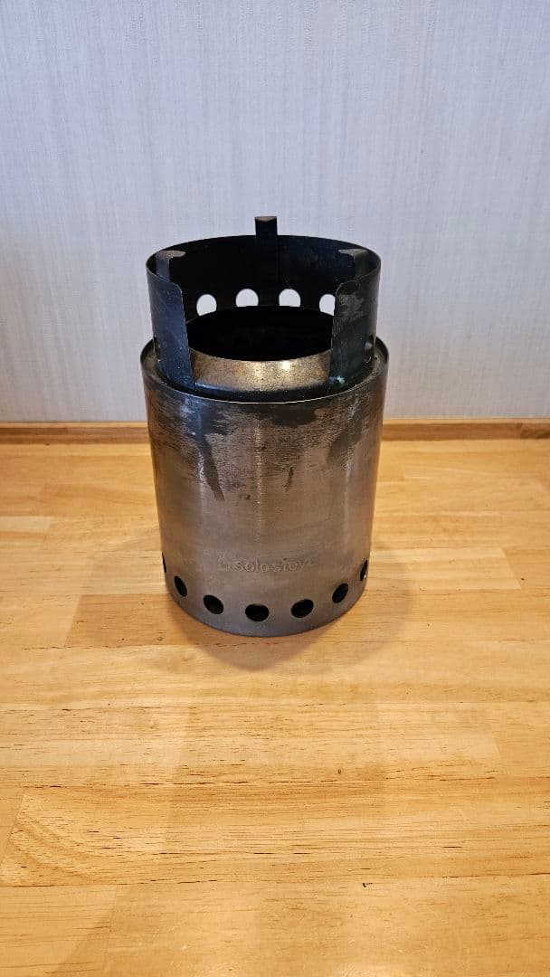 ソロストーブ　タイタン　中古　焚火