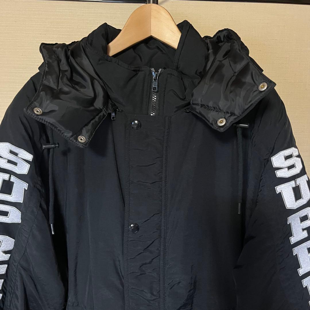 《SUPREME》美品 正規品 スリーブロゴ ベンチコート M 黒 ビックサイズ