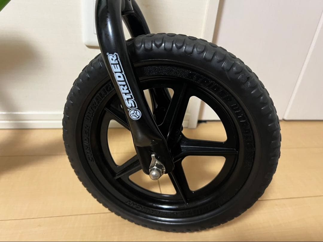 ストライダー スポーツ 12インチ 日本正規品 グリーン STRIDER